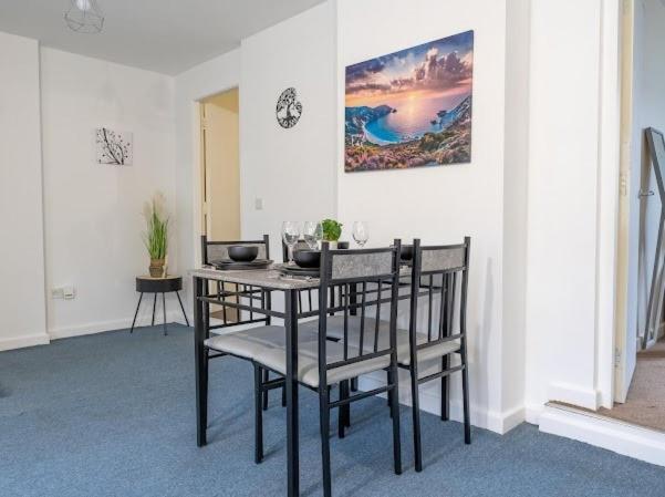 Cherry Tree Apartment